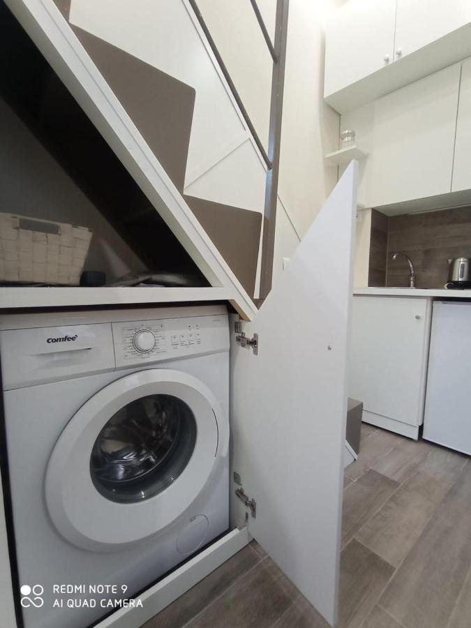 The Small House In Naples Apartment ภายนอก รูปภาพ